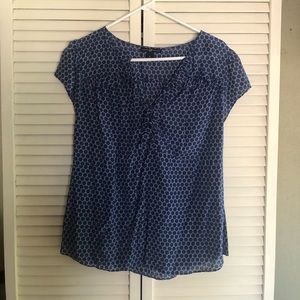 Gap, Super Cute Ladies Top, Size XL, Excellent condition!!!